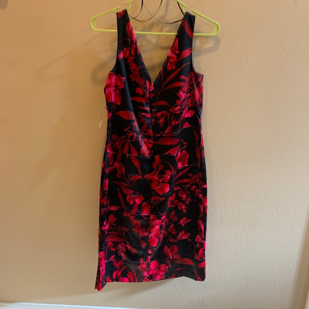 Black w/Vibrant Red toned Floral Accents Dress NWT